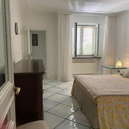 Gaeta Suite * Gaète